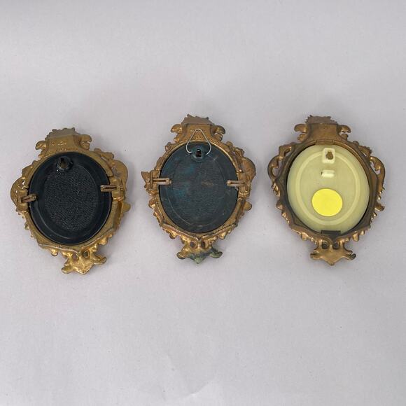 Vintage Ornate Hong Kong molded plastic framed portraits, wall art set of 3 - Picture 2 of 15